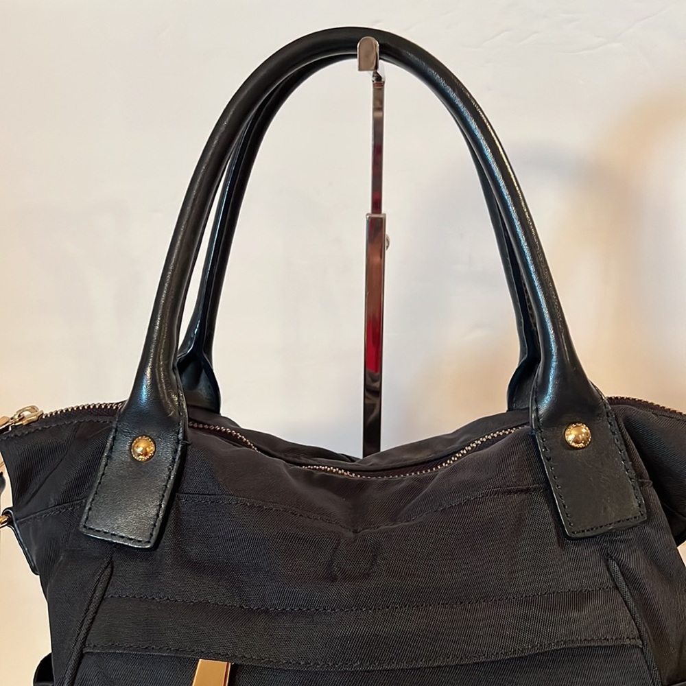 Blue Label CrestBridge Bag - Picture 3 of 12